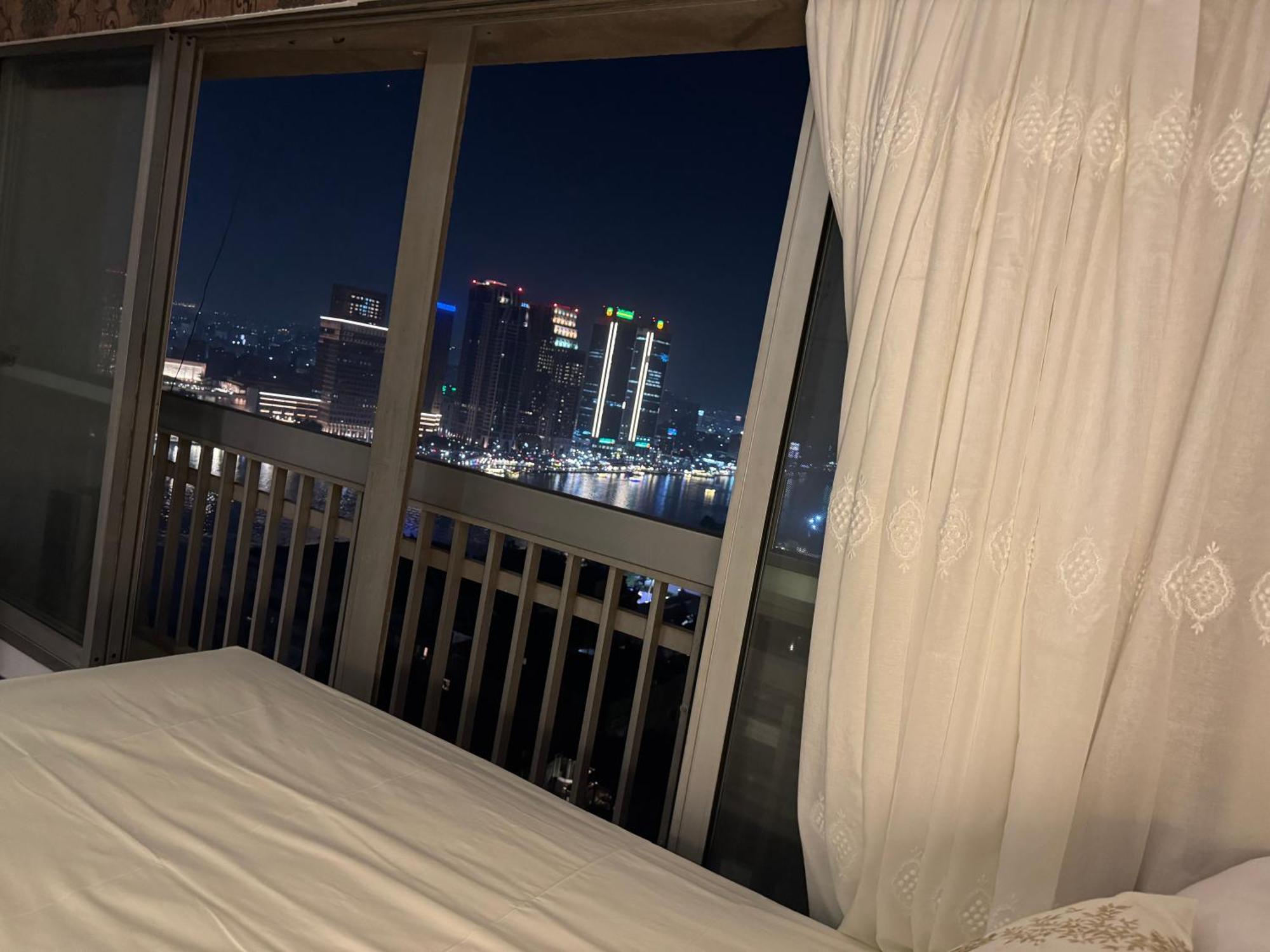 Nile Window Of *