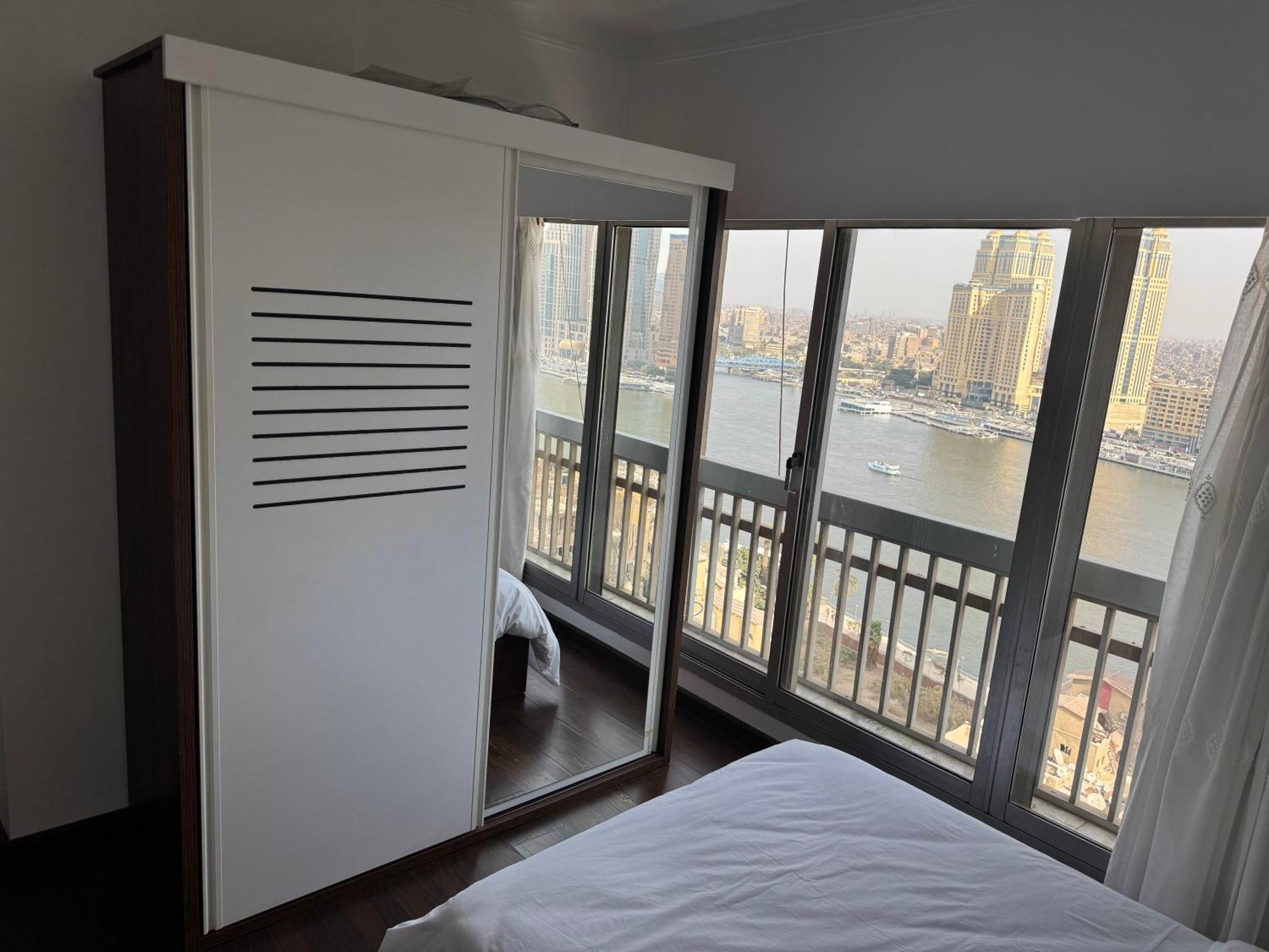 Apartment Nile Window Of Cairo